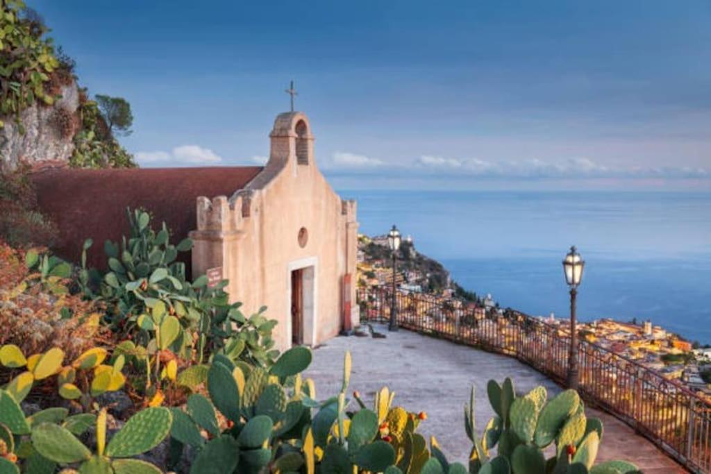 La Chicca Sicily Holiday House Castelmola Dış mekan fotoğraf